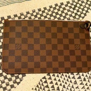 Louis Vuitton Neverfull MM ballerine wristlet